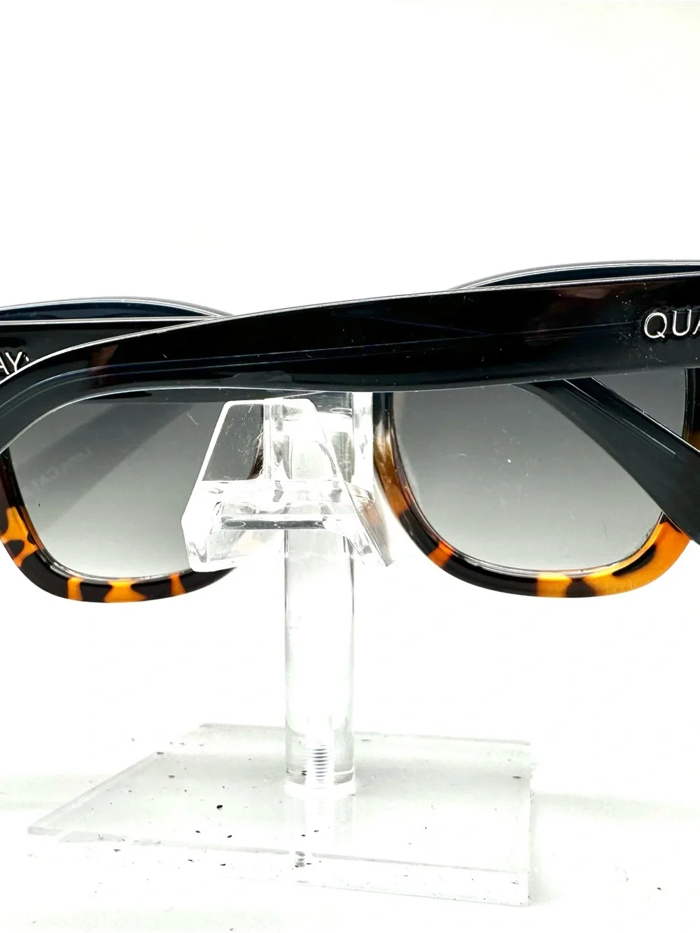 Quay Australia After Hours Sunglasses Black Tortoise Fade Gradient Lens Square